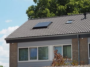 Gerenoveerde woning in Someren met een HydroTop-warmtepomp in het schuine dak